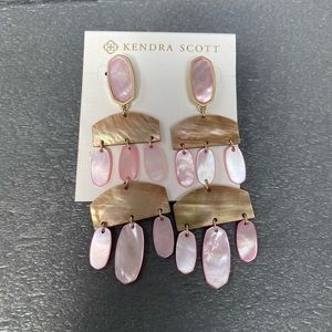 Kendra Scott Emmett Earrings